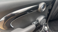 MINI Hatchback 1.5 Cooper Sport Premium 5dr Auto Petrol Hatchback